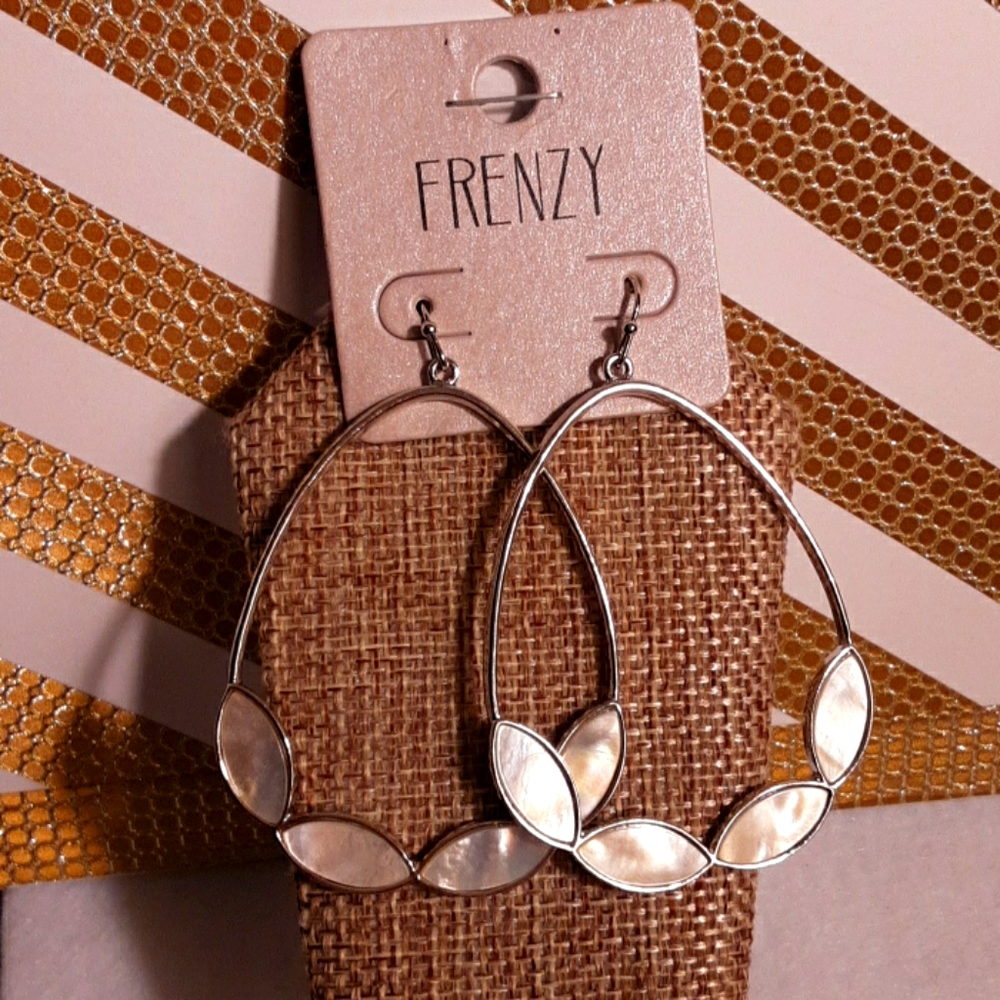 💎Frenzy earrings